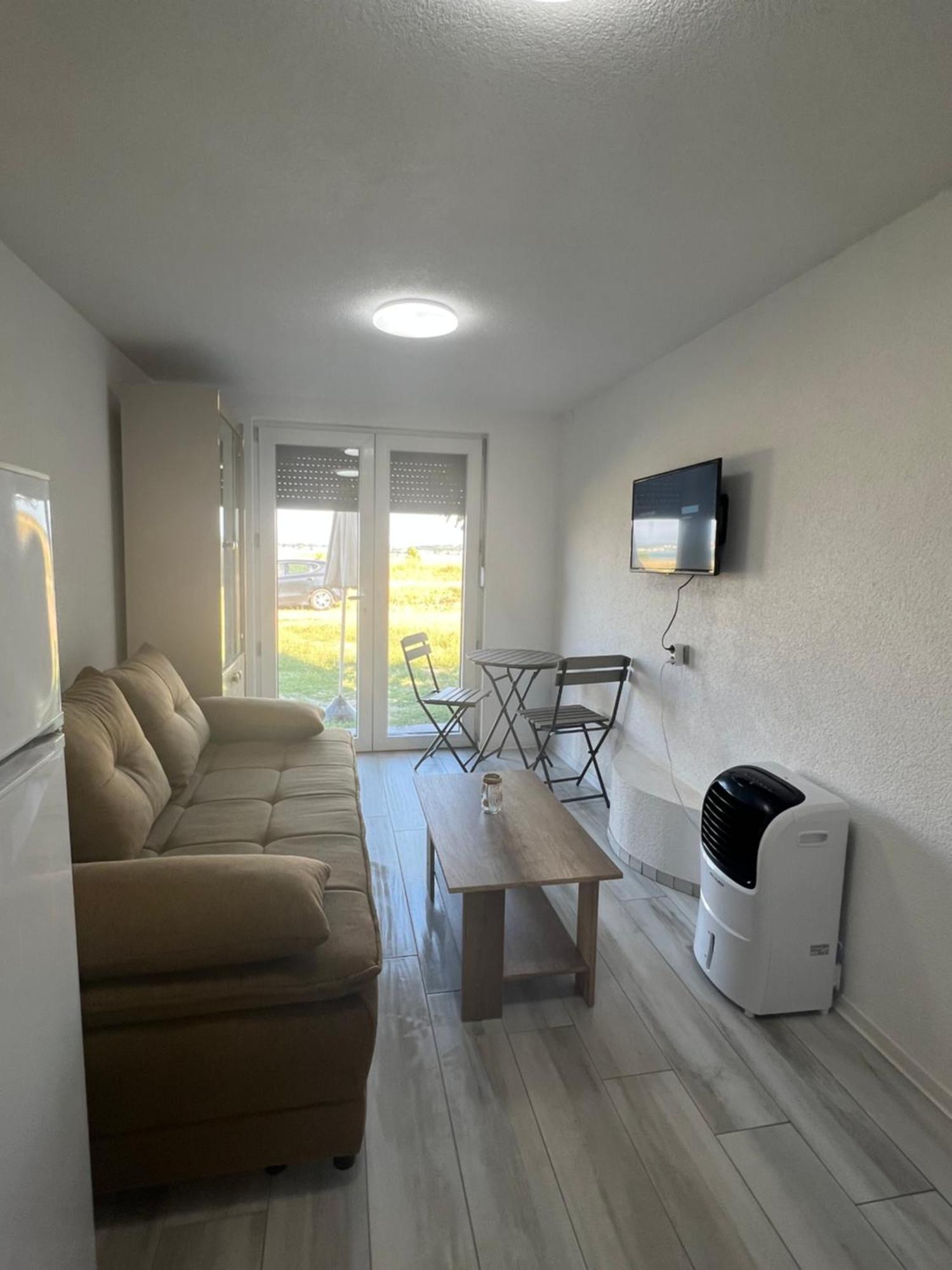 Apartments Linic Nin Exterior foto